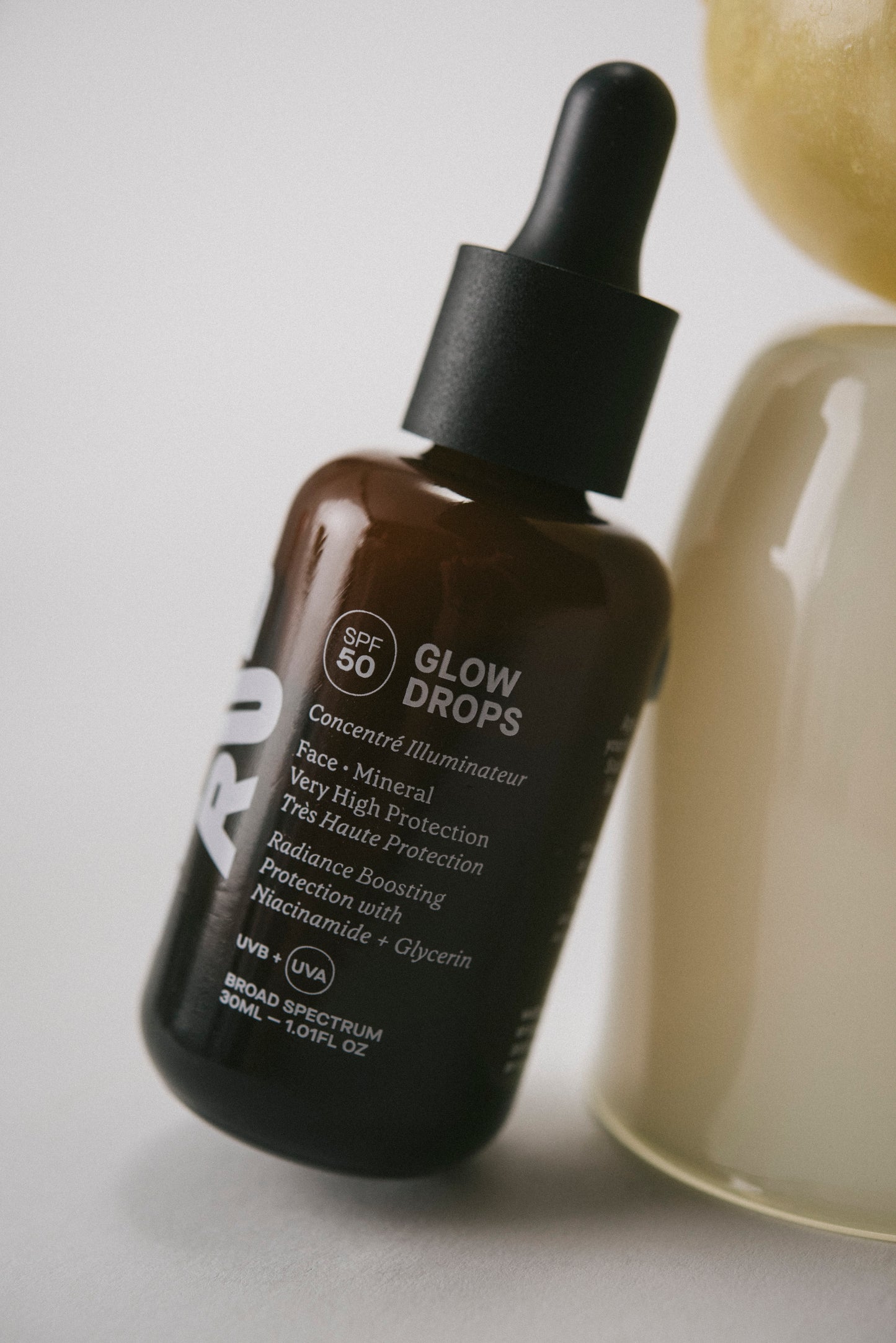 Glow drops SPF50